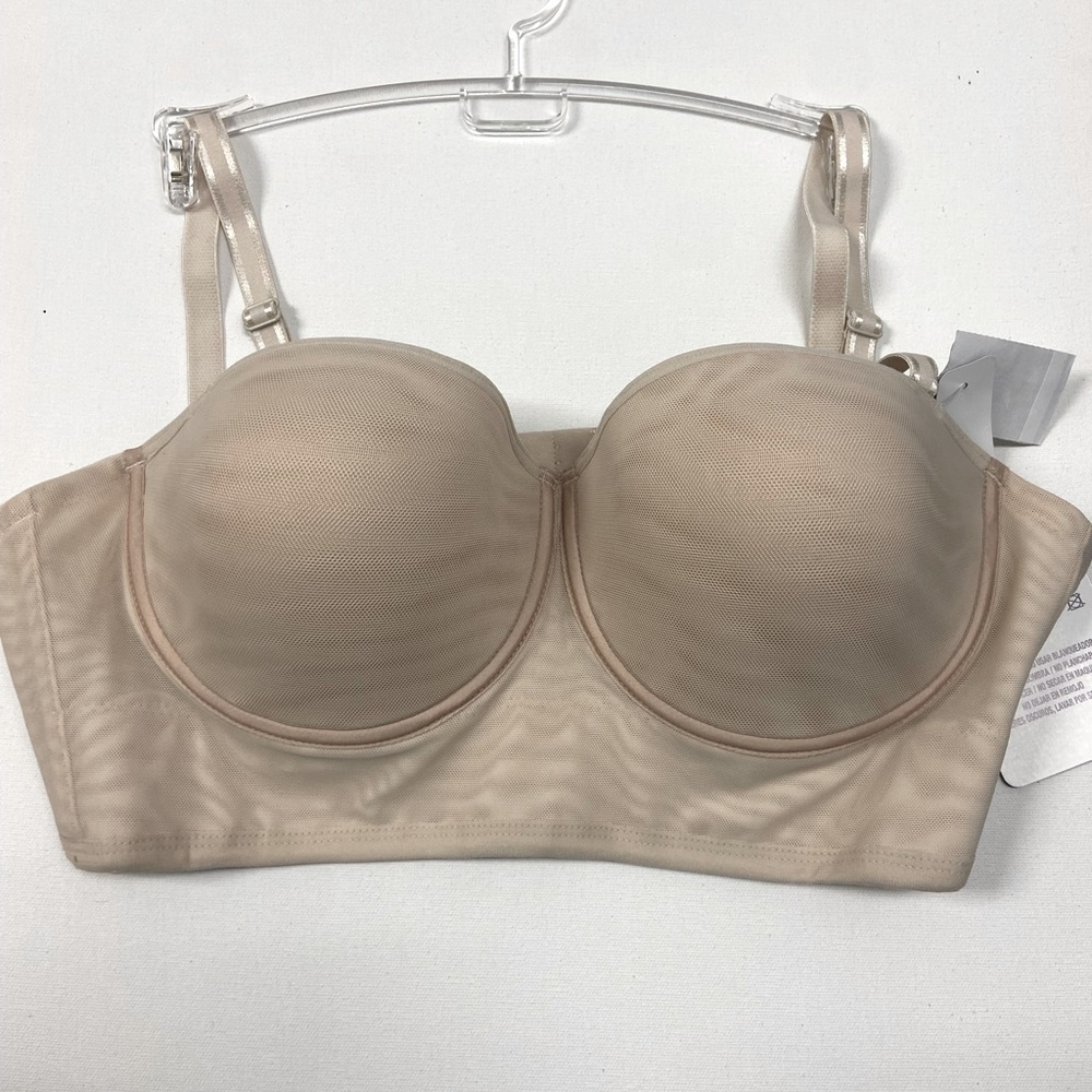 Women's Convertible Adjustable Long Line Bra with Underwire and Molded Cups.